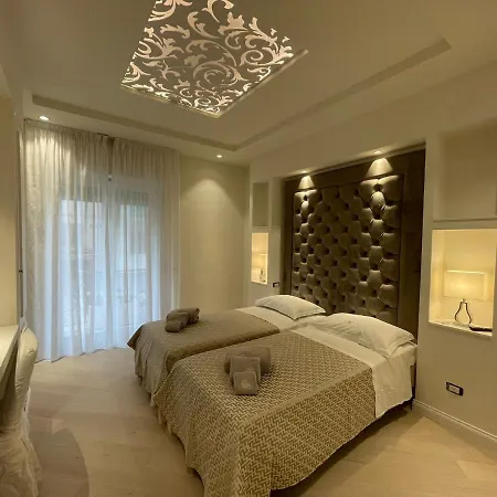 Palace De Luxe * Minori