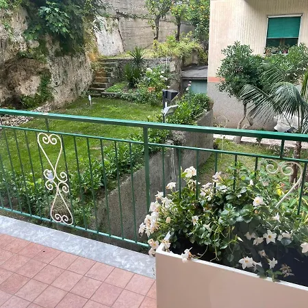 Palace De Luxe Semesterbostad Minori